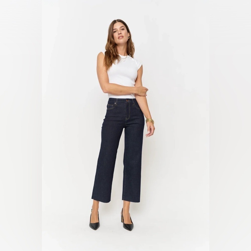 Oliver Logan Aberdeen Wide Leg Sculpt Jeans in Timbers Dark Wash‎ Size 25 Petite